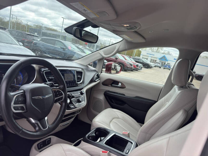 2019 Chrysler Pacifica Touring L Plus