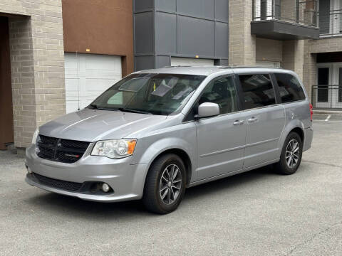 2017 Dodge Grand Caravan for sale at Auto Empire in Midvale UT