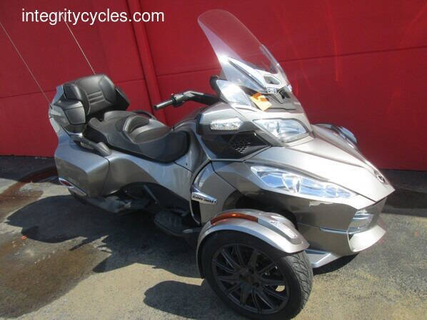 2013 Can-Am Spyder® RT-S