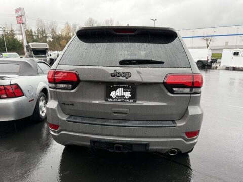 2019 Jeep Grand Cherokee Laredo