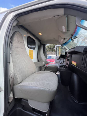 2018 Chevrolet Express 2500