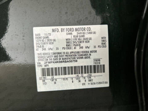 2024 Ford Edge Titanium