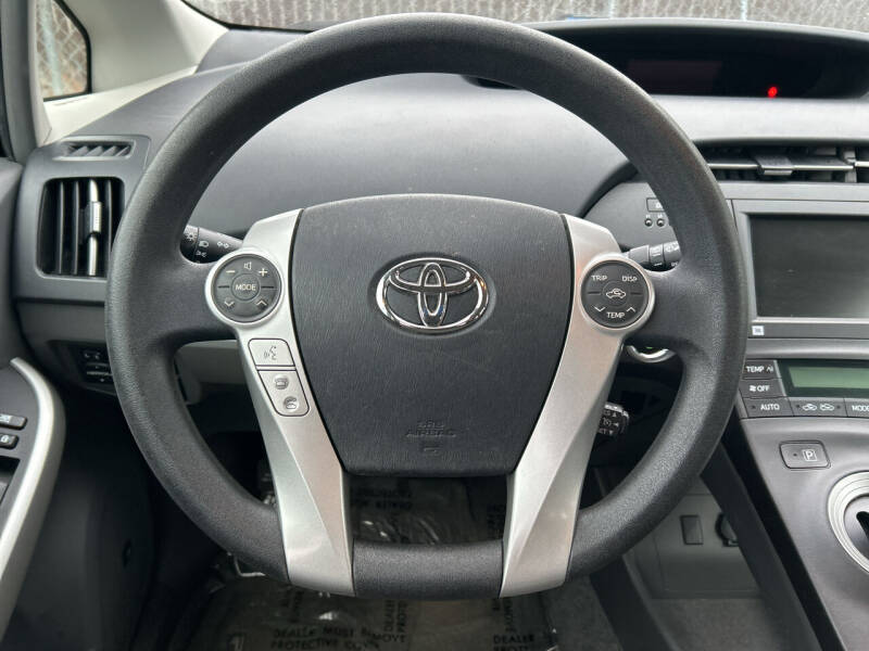 2011 Toyota Prius Three