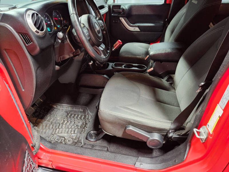 2016 Jeep Wrangler Unlimited Sahara