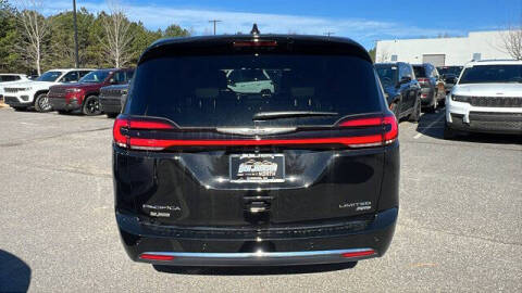 2026 Chrysler Pacifica Limited