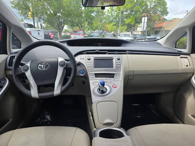 2014 Toyota Prius