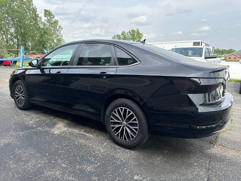 2021 Volkswagen Jetta R-Line