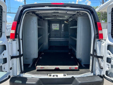 2015 Chevrolet Express 2500