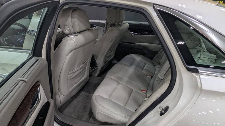 2013 Cadillac XTS Platinum Collection