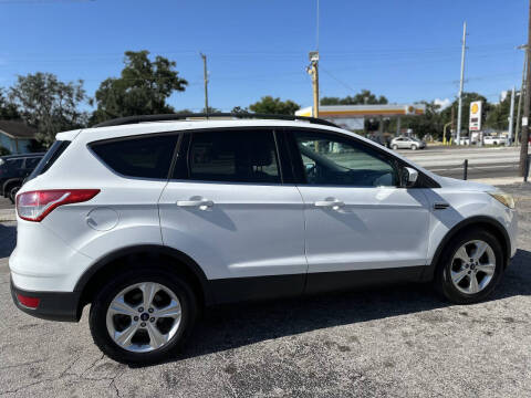 2015 Ford Escape SE
