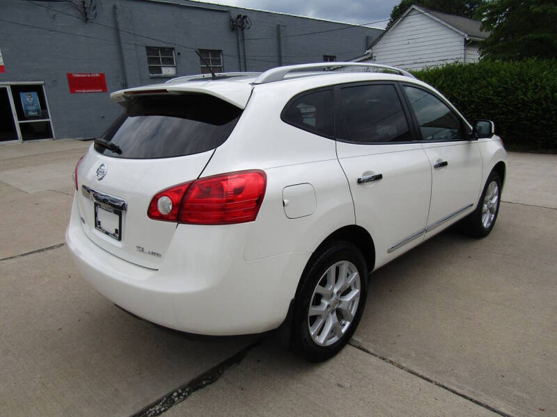 2012 Nissan Rogue SV w/SL Package