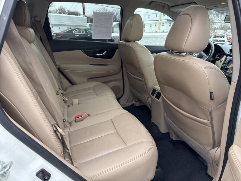 2017 Nissan Rogue SL