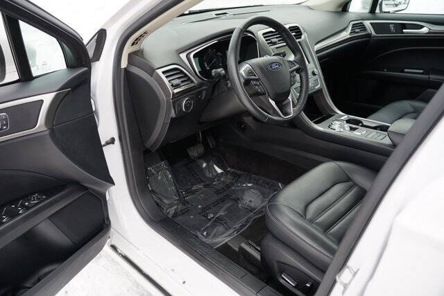 2020 Ford Fusion SEL