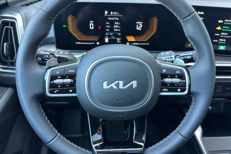2025 Kia Sorento Hybrid EX
