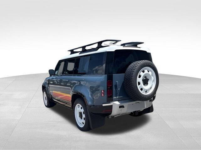 2025 Land Rover Defender 110 P300 S