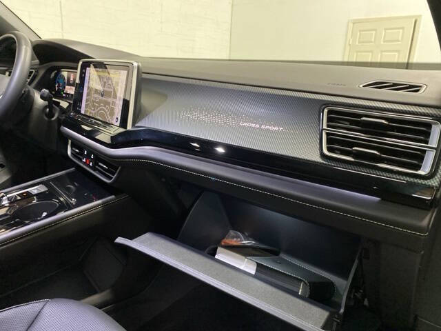 2024 Volkswagen Atlas Cross Sport SEL 4Motion