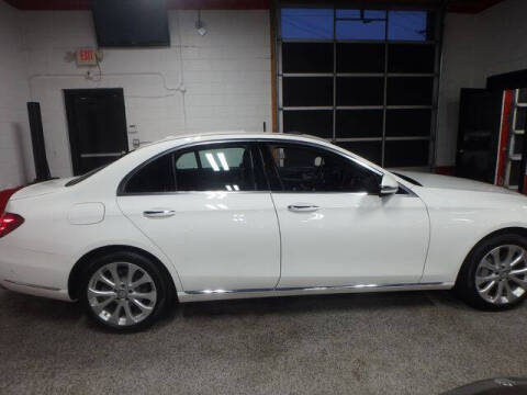 2017 Mercedes-Benz E-Class E 300 4MATIC