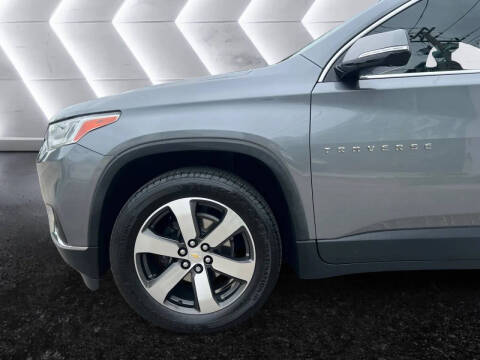 2020 Chevrolet Traverse LT Leather
