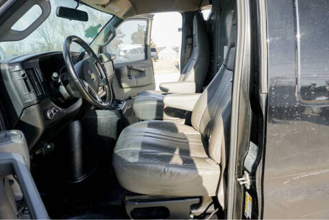 2016 Chevrolet Express 2500