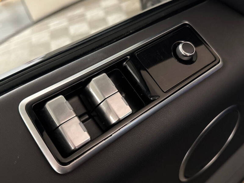 2022 Land Rover Range Rover Sport HST