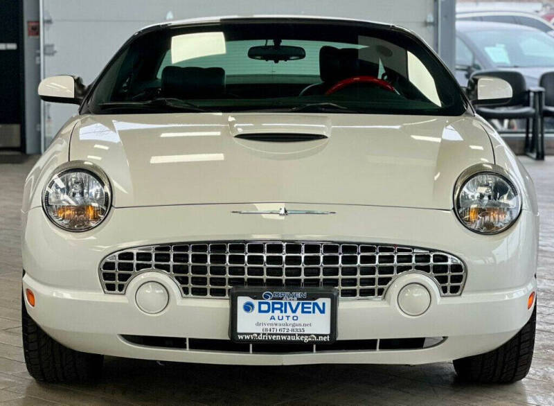 2002 Ford Thunderbird Deluxe