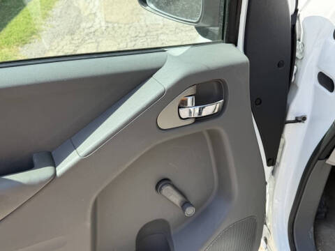 2017 Nissan Frontier S