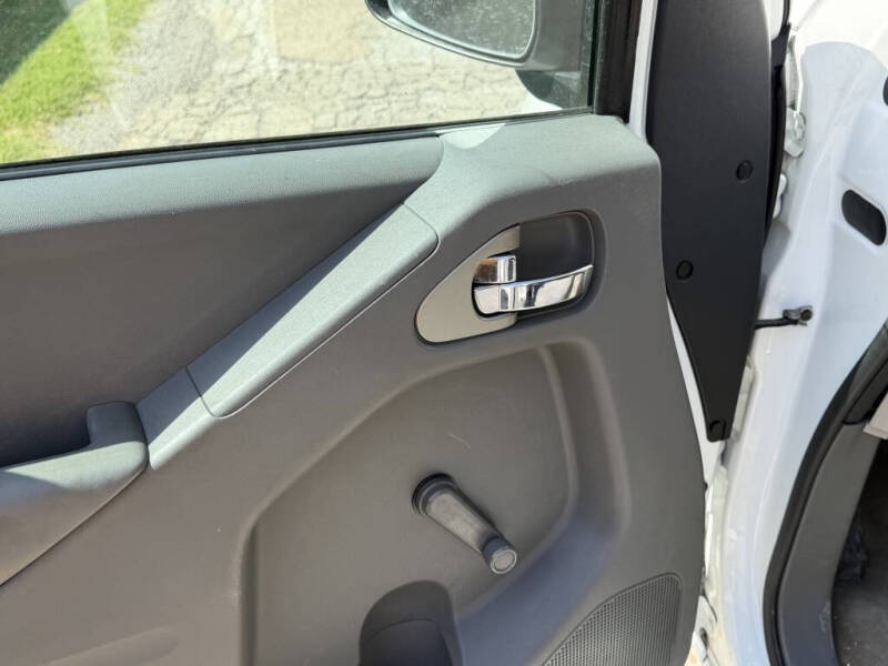 2017 Nissan Frontier S