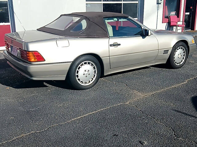 1993 Mercedes-Benz 500-Class for sale at Pinnacle Auto Sales in New Bedford, MA