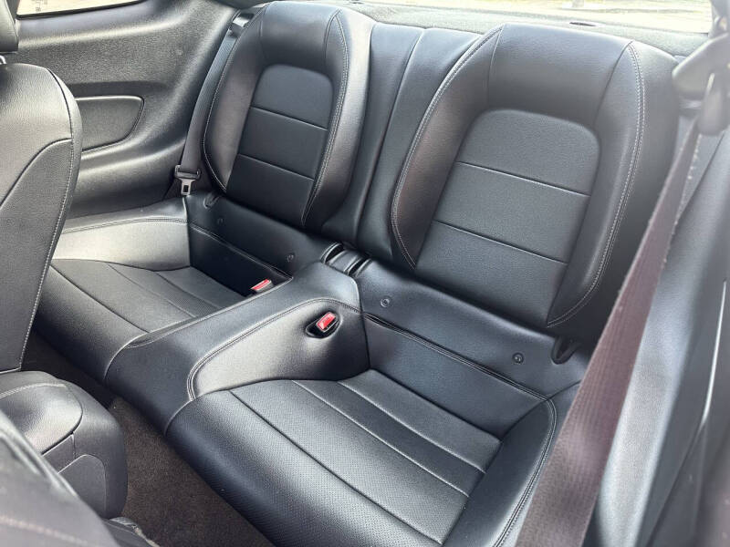 2016 Ford Mustang EcoBoost Premium