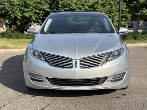 2014 Lincoln MKZ