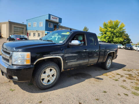 2008 Chevrolet Silverado 1500 for sale at Kull N Claude Auto Sales in Saint Cloud MN