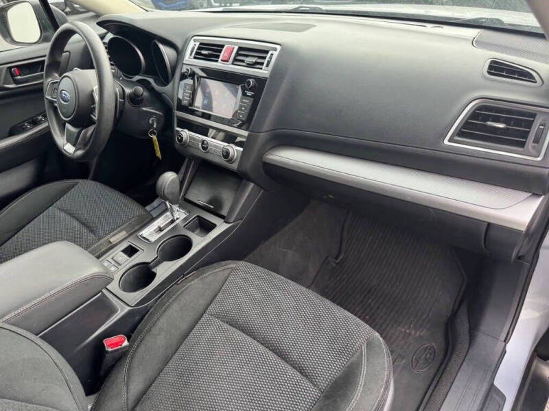 2018 Subaru Outback 2.5i