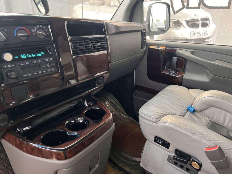 2004 Chevrolet Express 1500