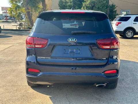 2020 Kia Sorento LX V6