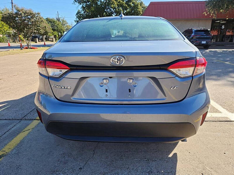 2022 Toyota Corolla LE