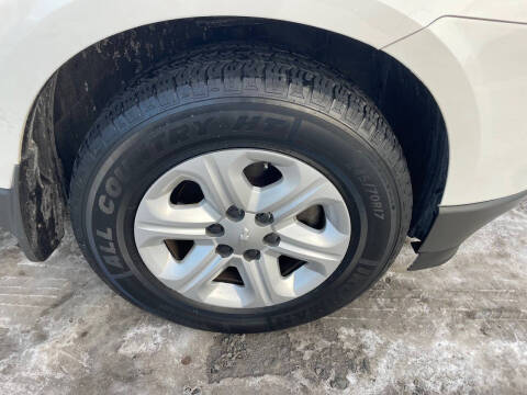 2011 Chevrolet Traverse LS