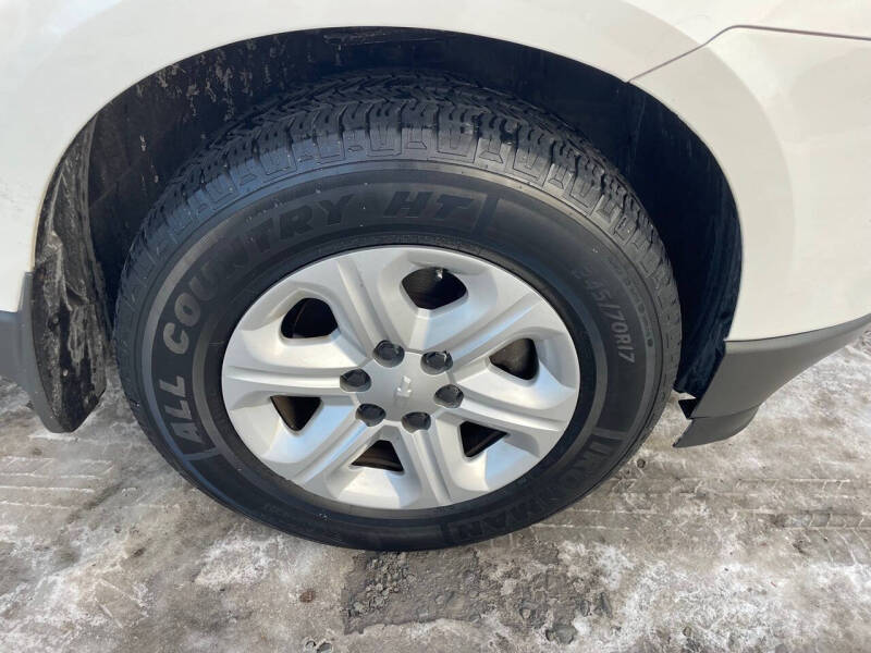 2011 Chevrolet Traverse LS