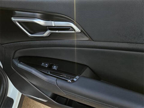 2025 Kia Sportage Hybrid EX