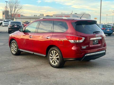 2016 Nissan Pathfinder S