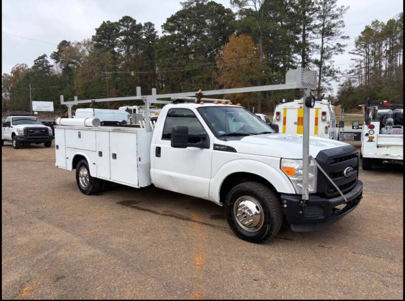 2011 Ford F-350 Super Duty XL