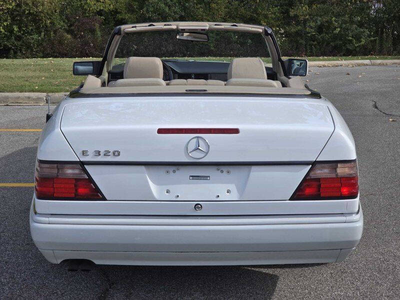 1995 Mercedes-Benz E-Class E 320