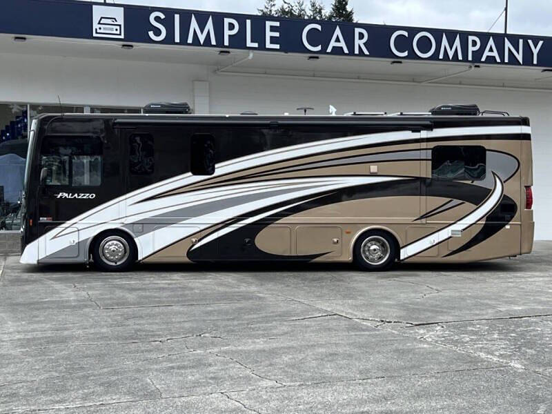 2016 Thor Motor Coach Palazzo for sale at Simple Car Company in Oak Harbor, WA