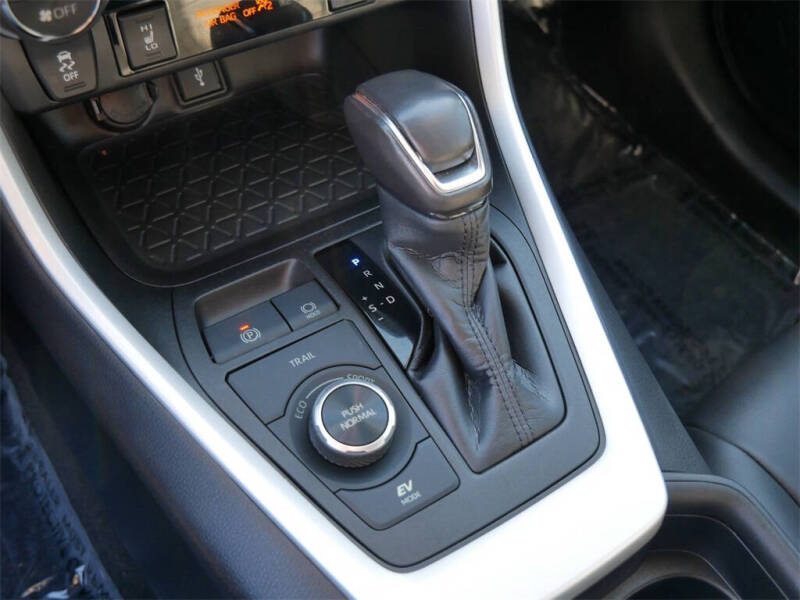 2021 Toyota RAV4 Hybrid XLE Premium