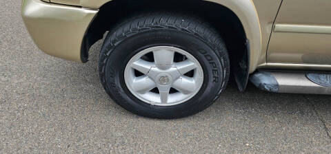 2002 Nissan Pathfinder SE