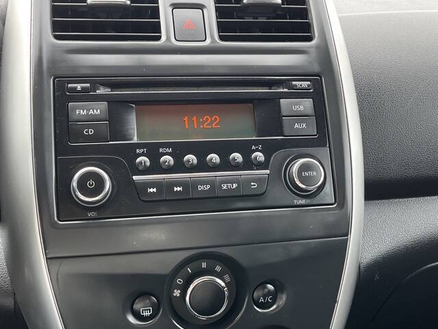 2015 Nissan Versa 1.6 S