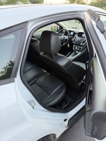 2014 Ford Focus SE
