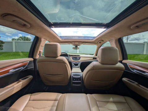 2018 Cadillac XT5 Platinum