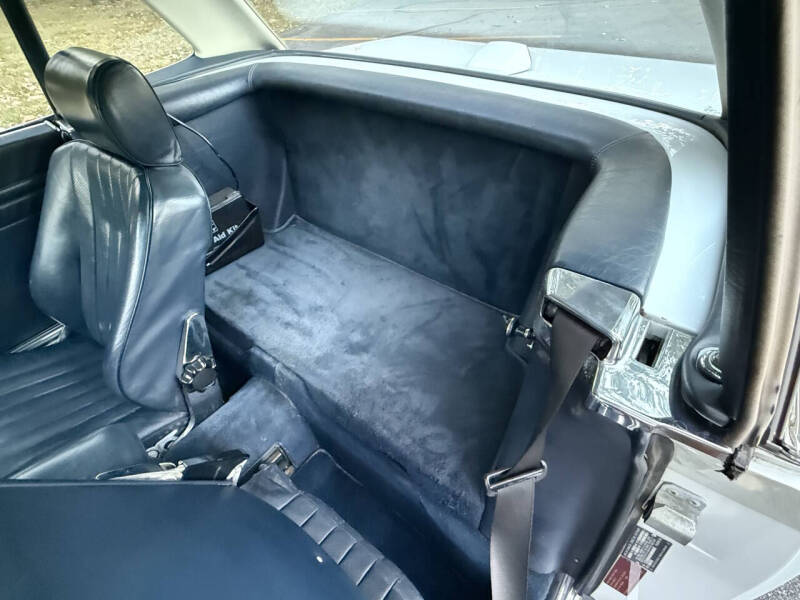 1986 Mercedes-Benz 560-Class 560 SL