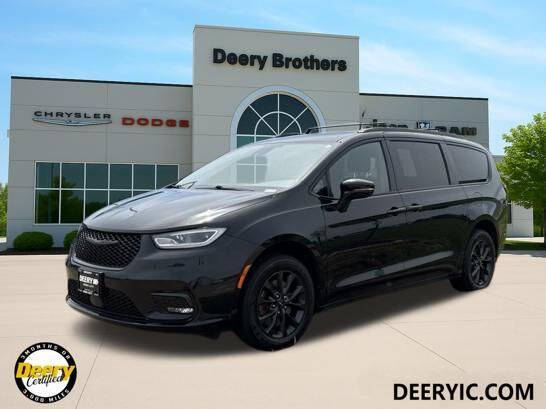 2021 Chrysler Pacifica Touring