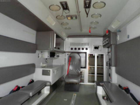 2016 Freightliner M2 106